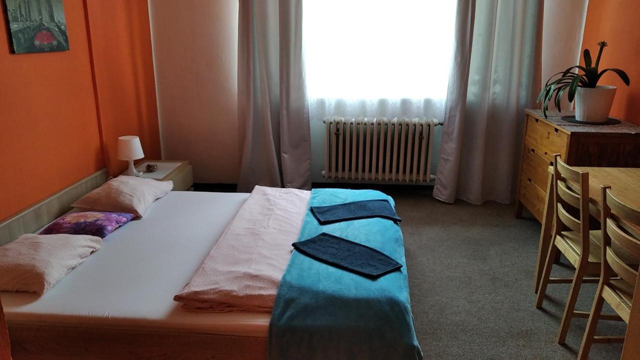Motel Grado Prag Eksteriør billede