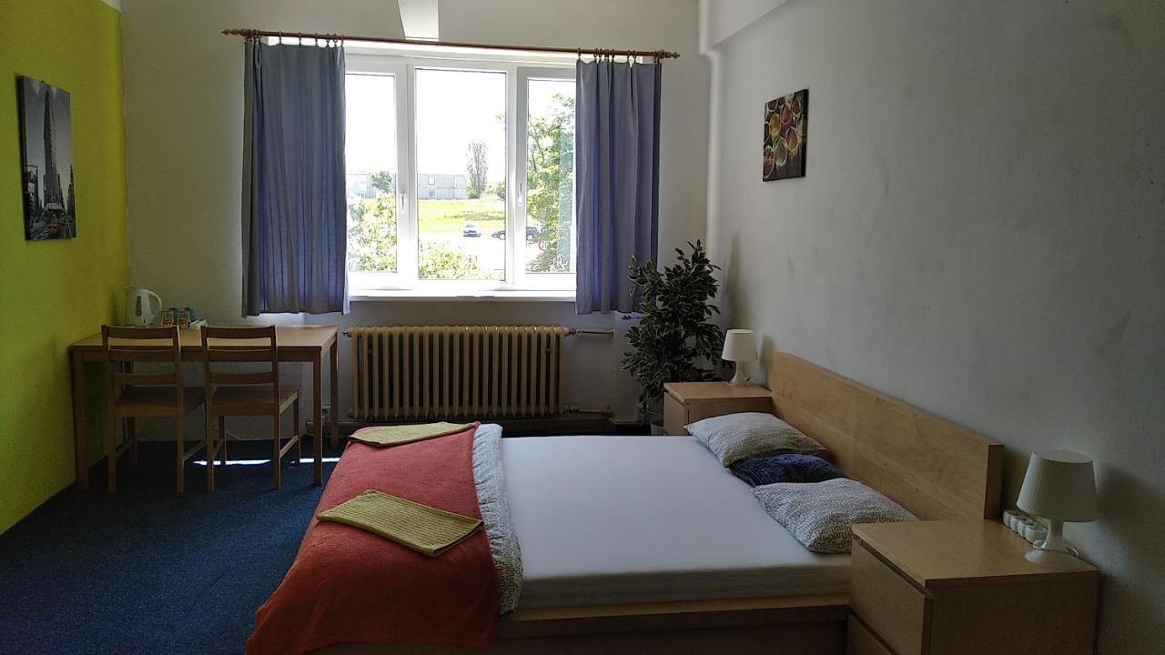 Motel Grado Prag Værelse billede