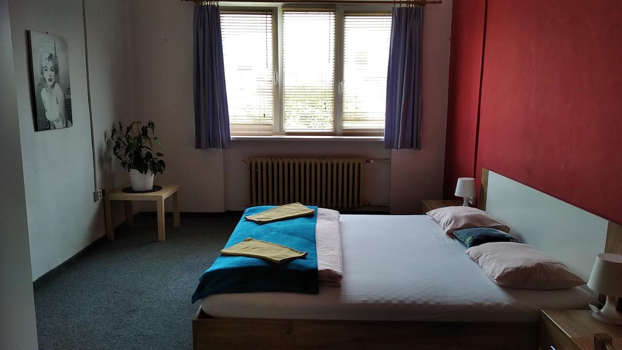 Motel Grado Prag Værelse billede