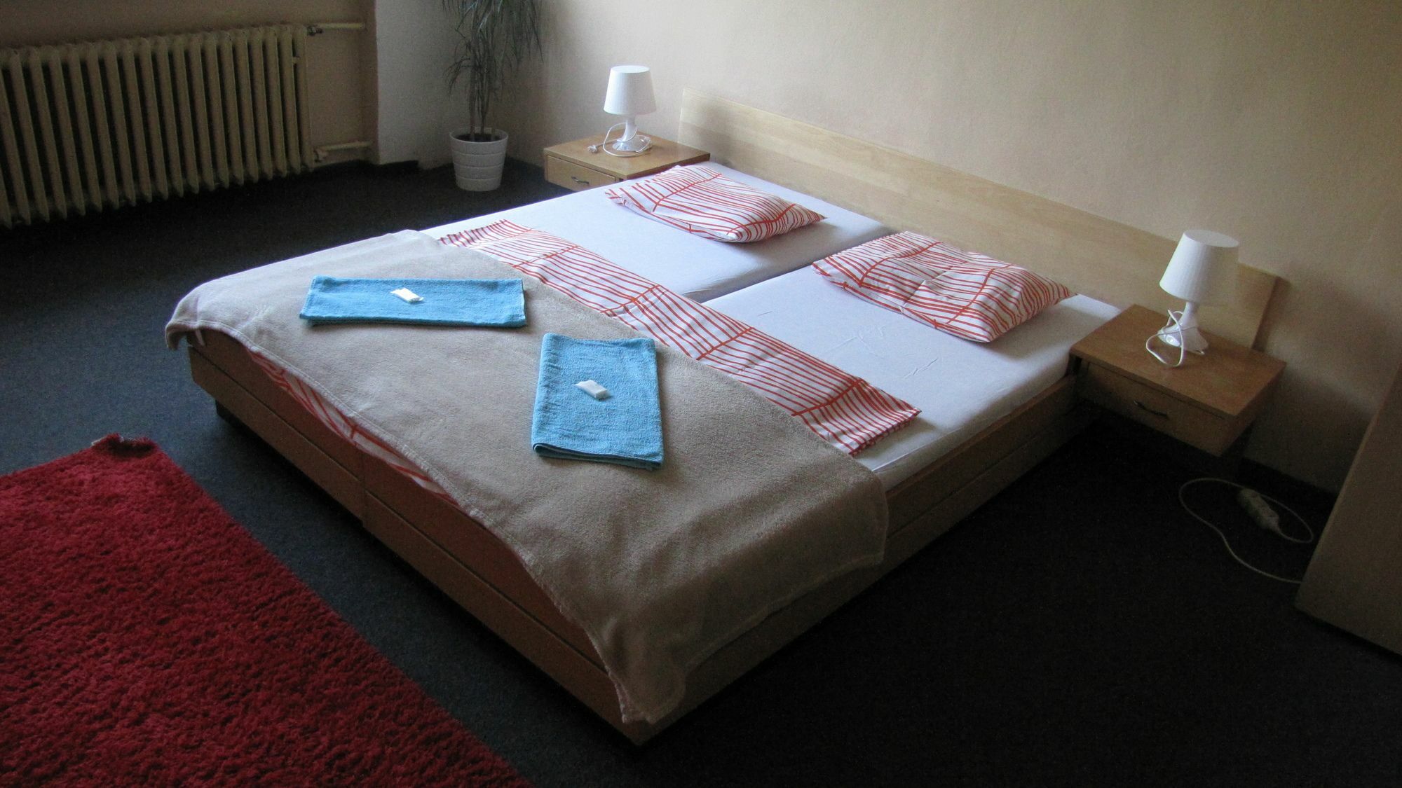 Motel Grado Prag Eksteriør billede